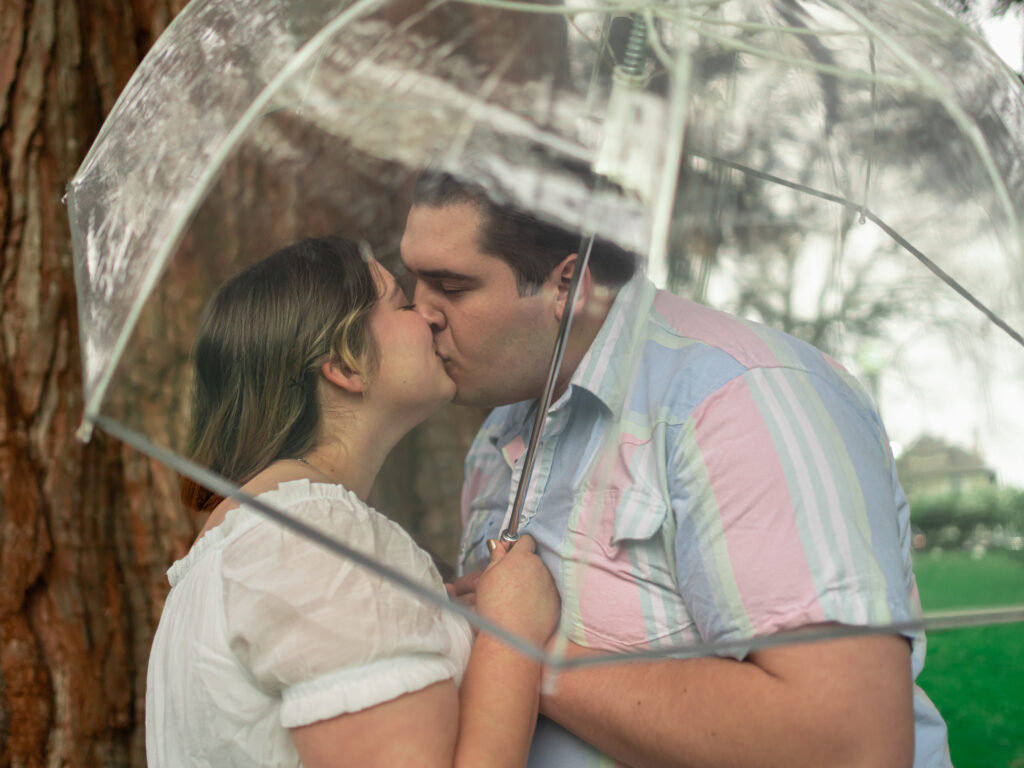 Engagement photos in the Bay Area under the rain by 4Karma Studio