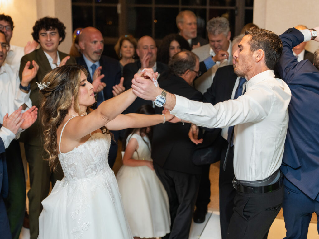 How to Choose Your Wedding Photographer in Los Angeles - Jewish wedding in Redondo Beach